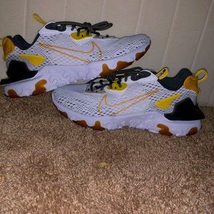 New Nike D/MS/X React Vision Running Shoes Colorway: Honeycomb Size: Mens 9.5